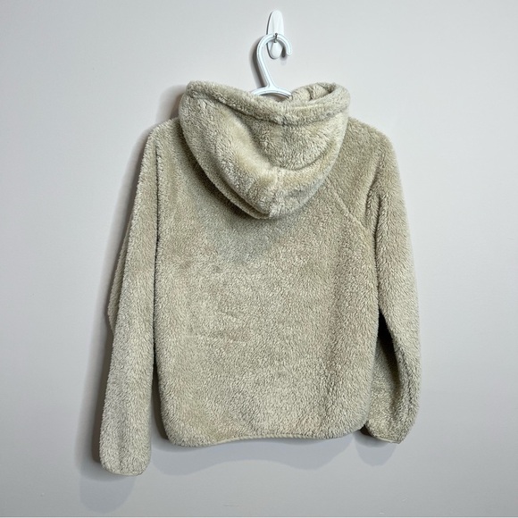 ❄️ Aritzia Tna Fuzzy Zip Up - Picture 7 of 7